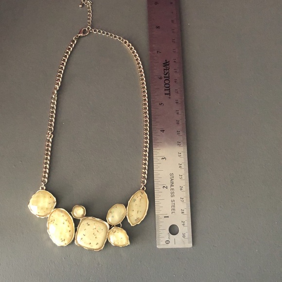 Sparkly Statement Piece Necklace - Picture 5 of 5